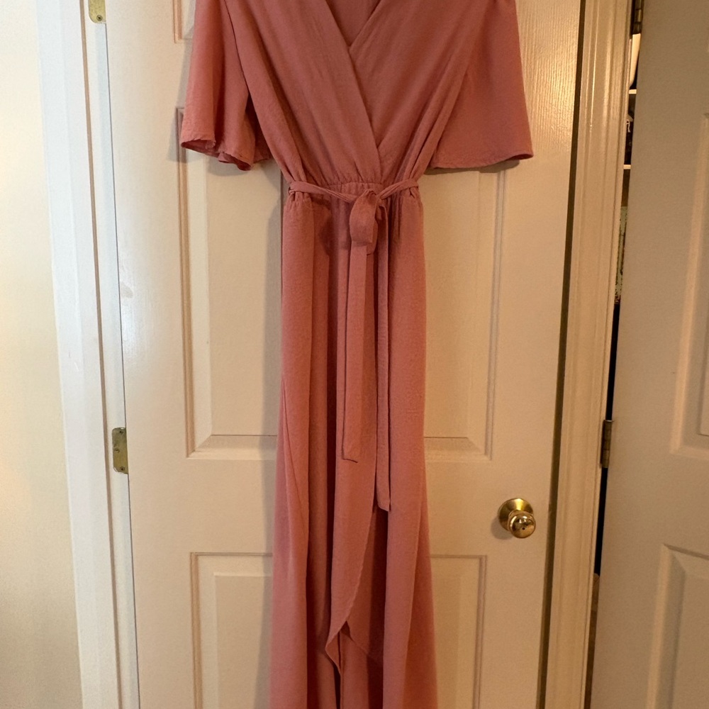 Elegant Pink Maxi Dress